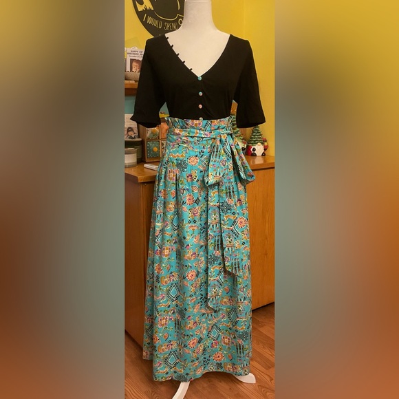 eShakti Black and Teal Floral Maxi Dress - Picture 3 of 11